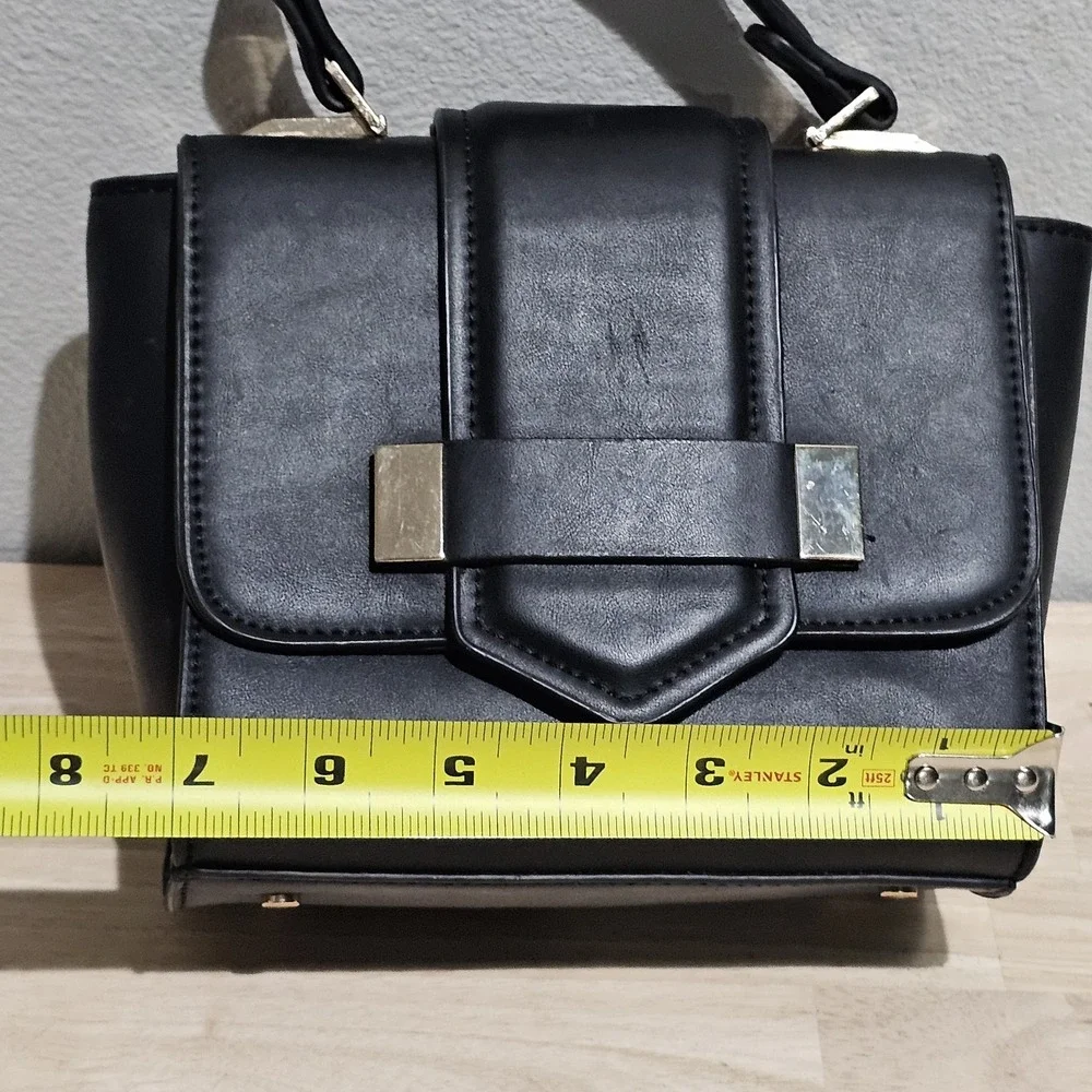 urban expressions purse